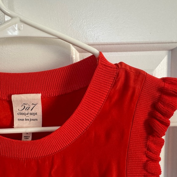 Cinq a sept red silk top - Picture 6 of 6